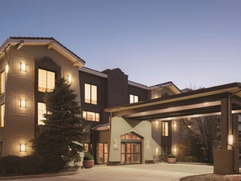 Illinois Hotel