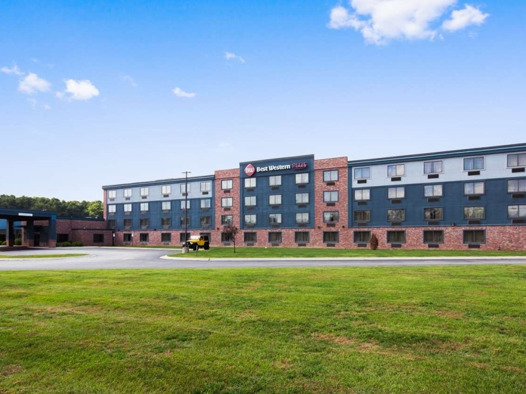 Portage Hotel